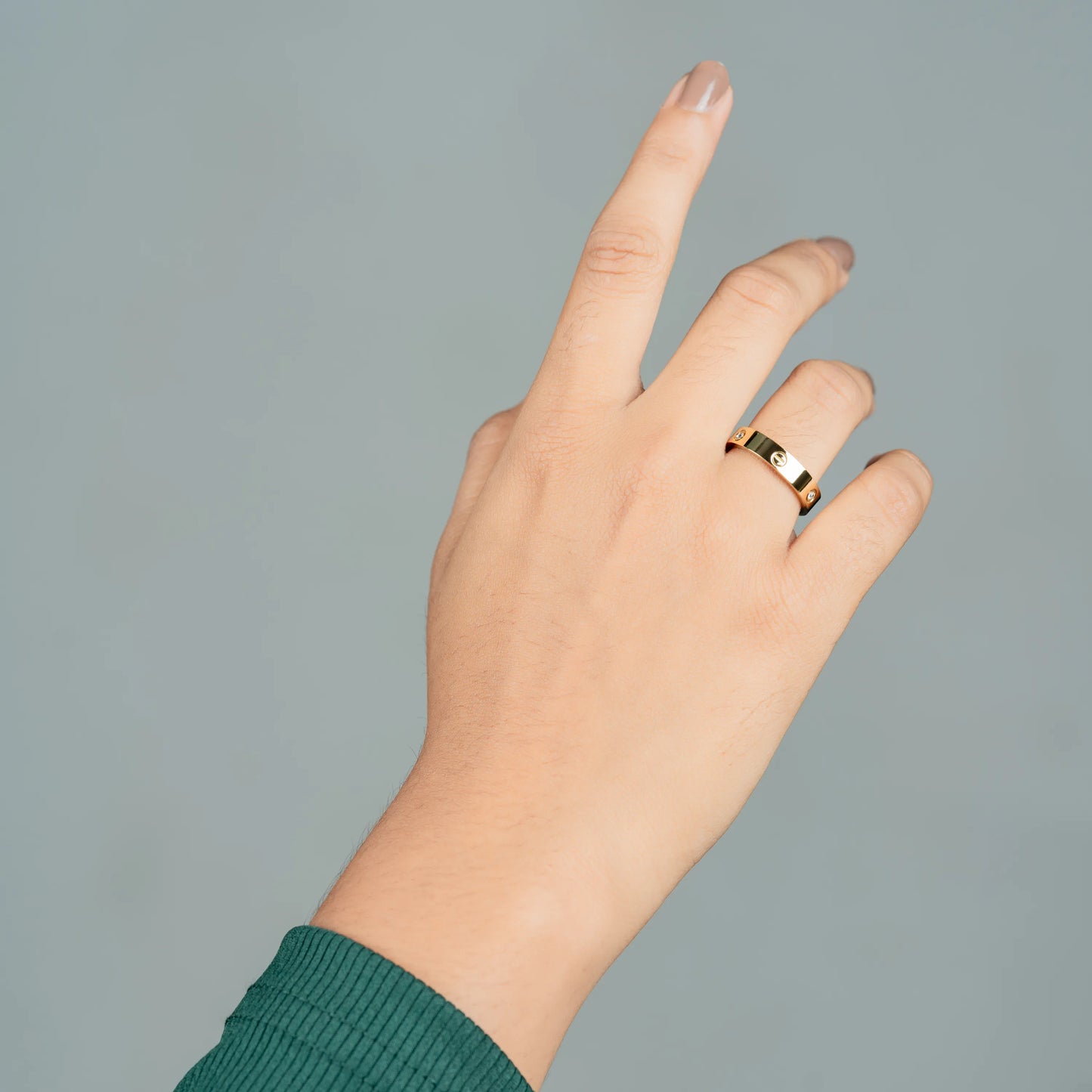 Axis – Crystal Screw Band Ring