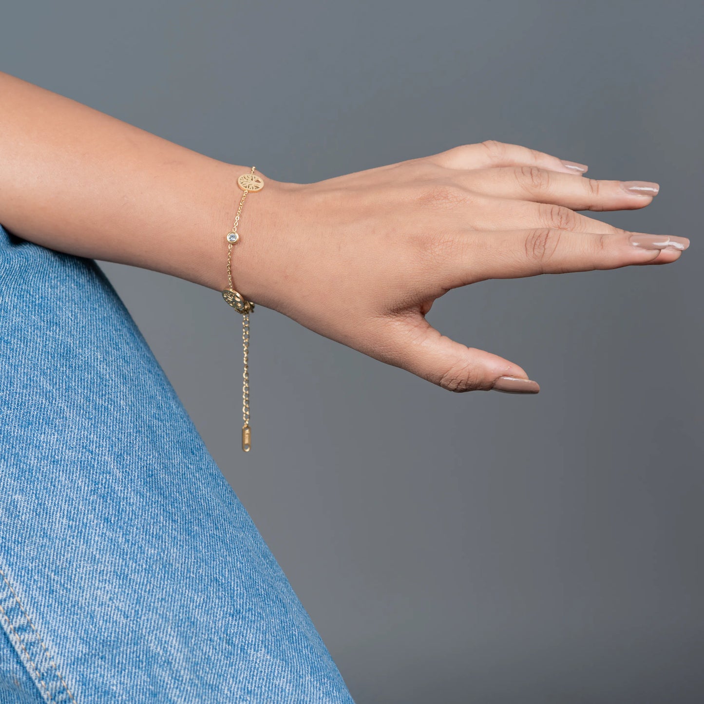 Sprig – 18K Gold Plated Bracelet with Tree of Life Charms