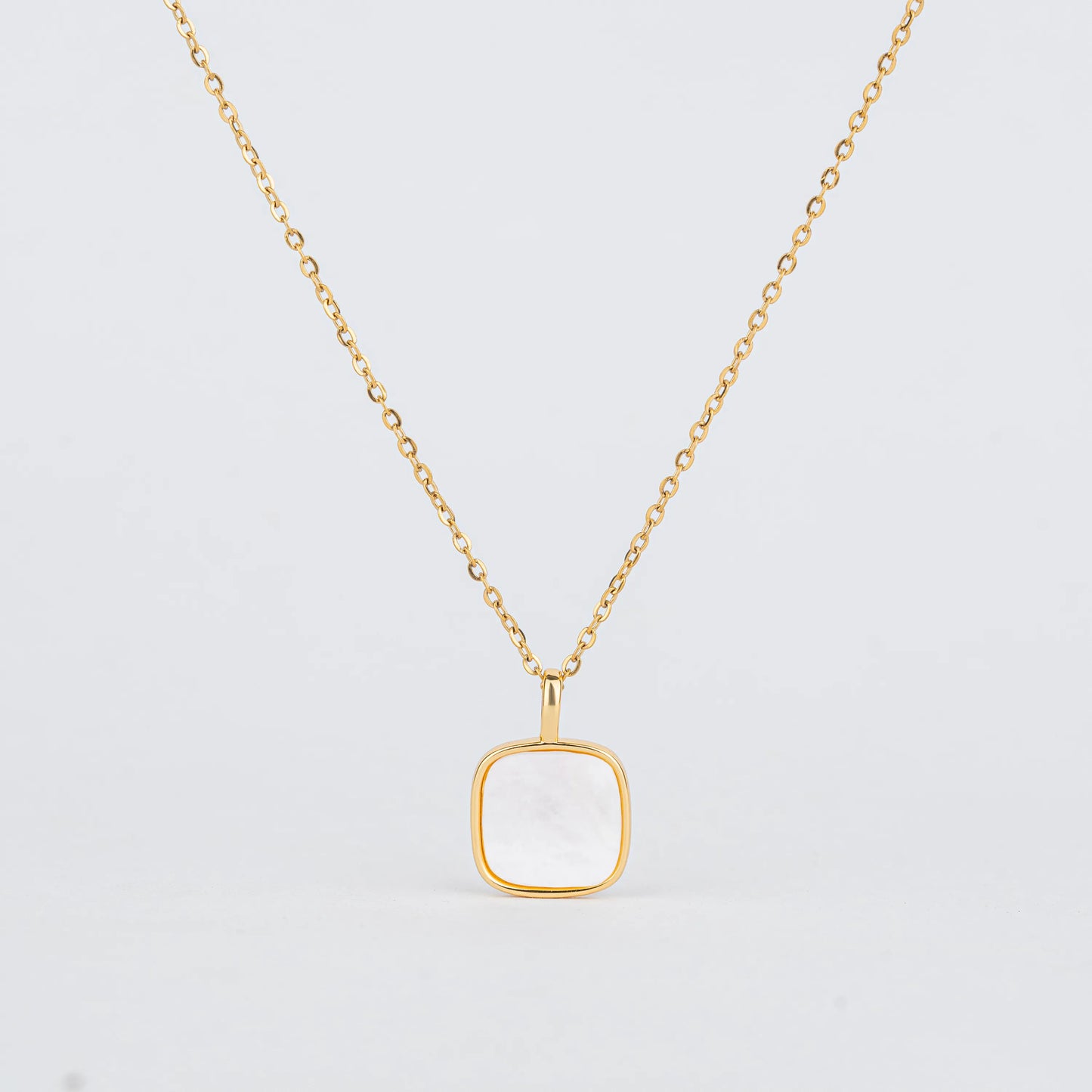 Tile – 18K Gold Plated Necklace with Square MOP Pendant