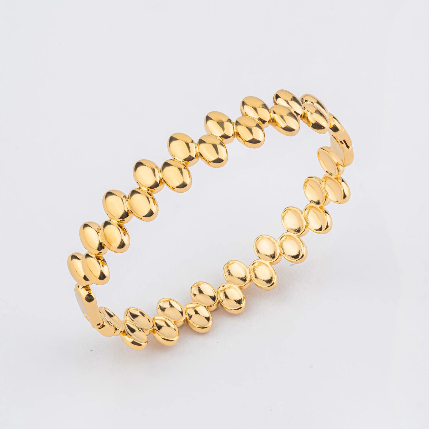 Glint – 18K Gold Plated Bangle Glossy Gold Dots