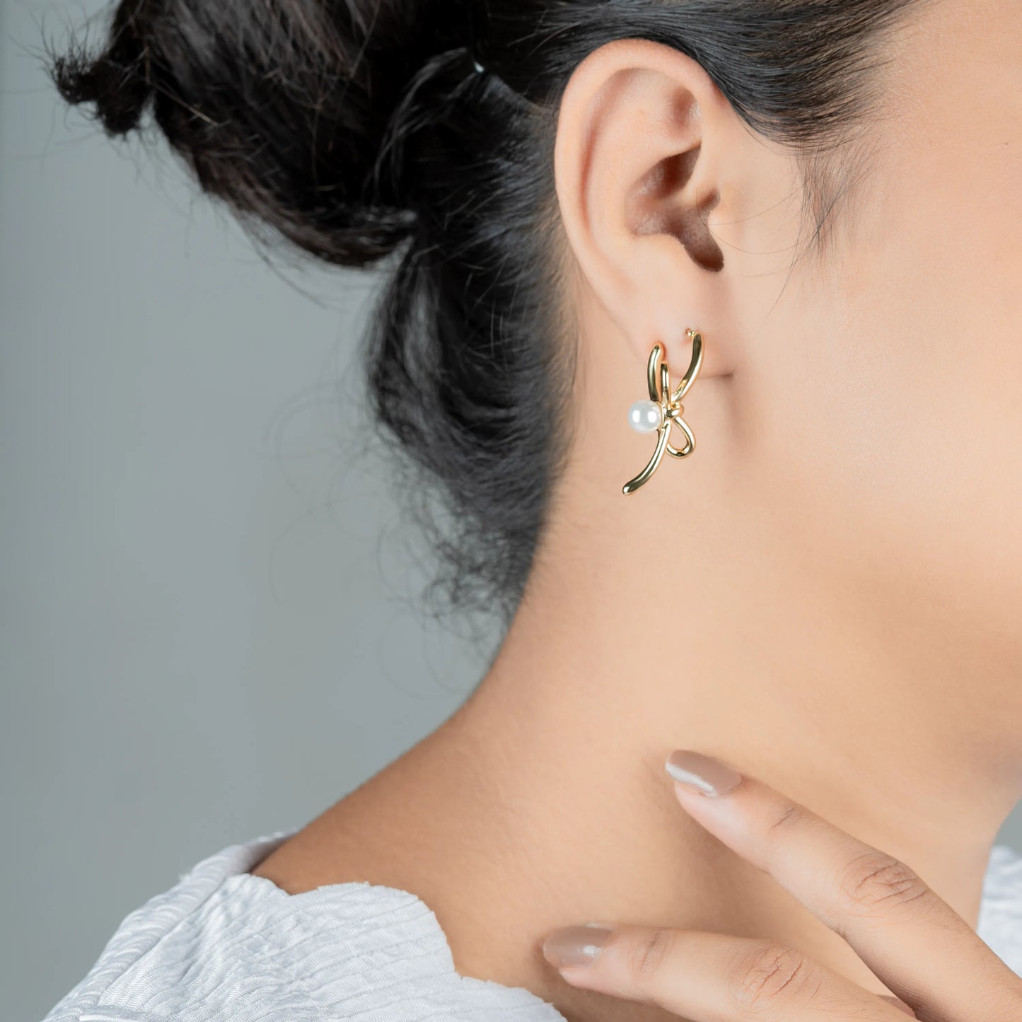Whisper – Gold Plated Pearl Bow Earrings