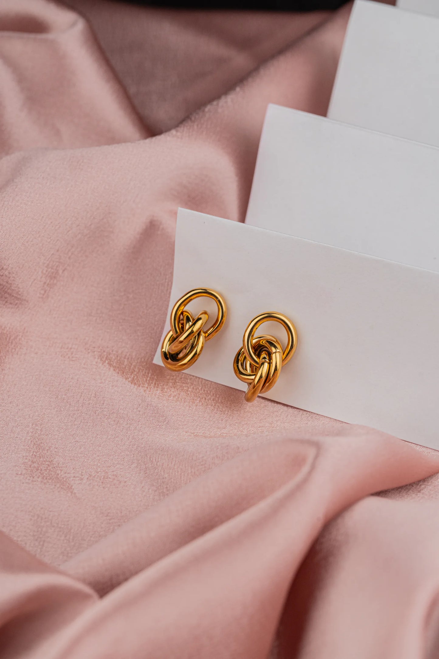 Tangle – 18K Gold Plated Gold Chunky Knotted Studs Earrings