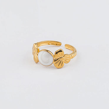 Bloom – Gold Floral Ring