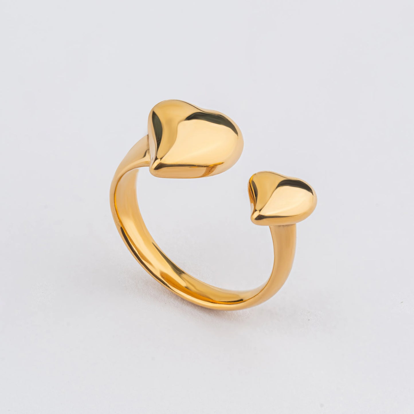Hug – 18K Gold Plated Heart Adjustable Ring