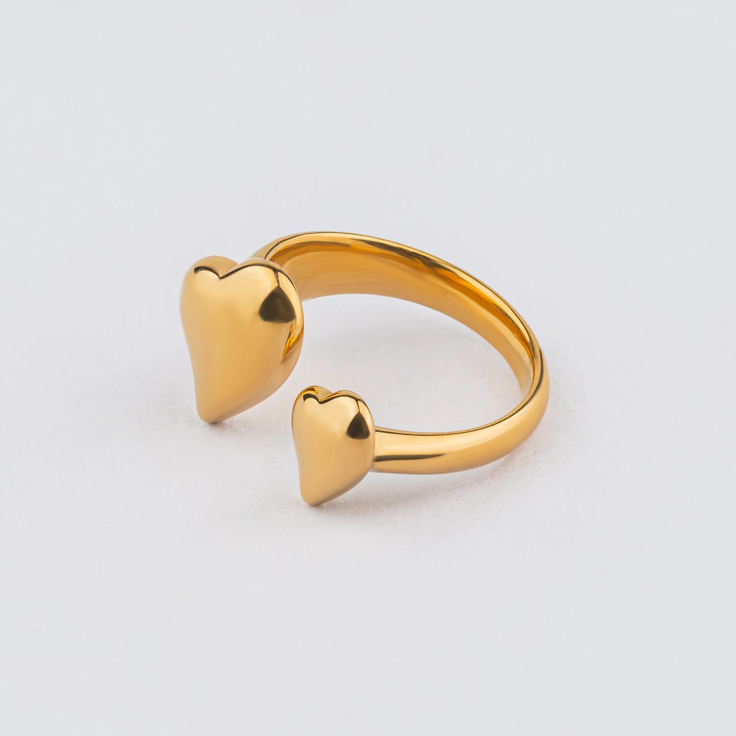 Hug – 18K Gold Plated Heart Adjustable Ring