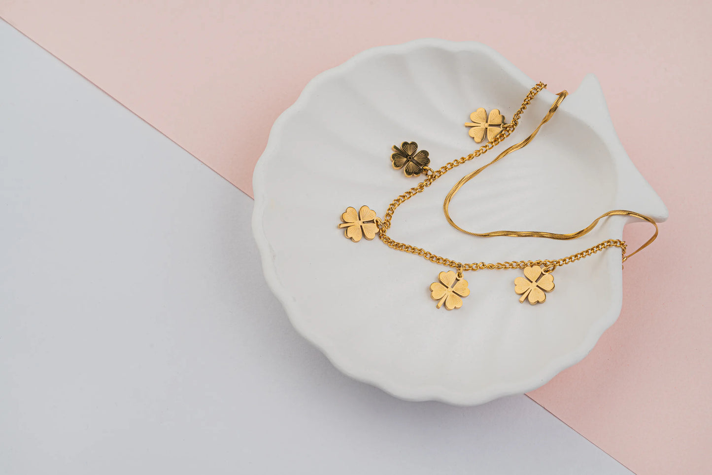 Lucky – 18K Gold Plated Clover Charm Bracelet