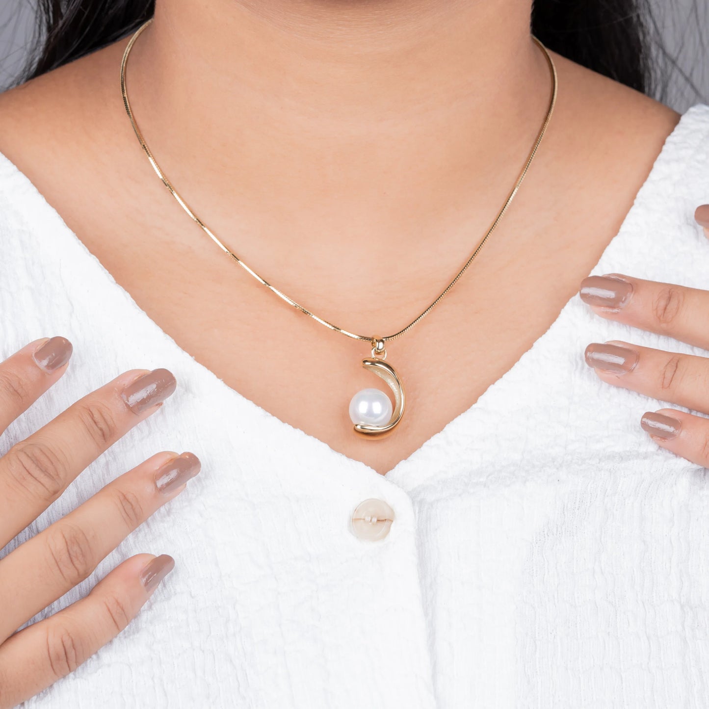 Nurture – 18K Gold Plated Pearl Pendant Necklace