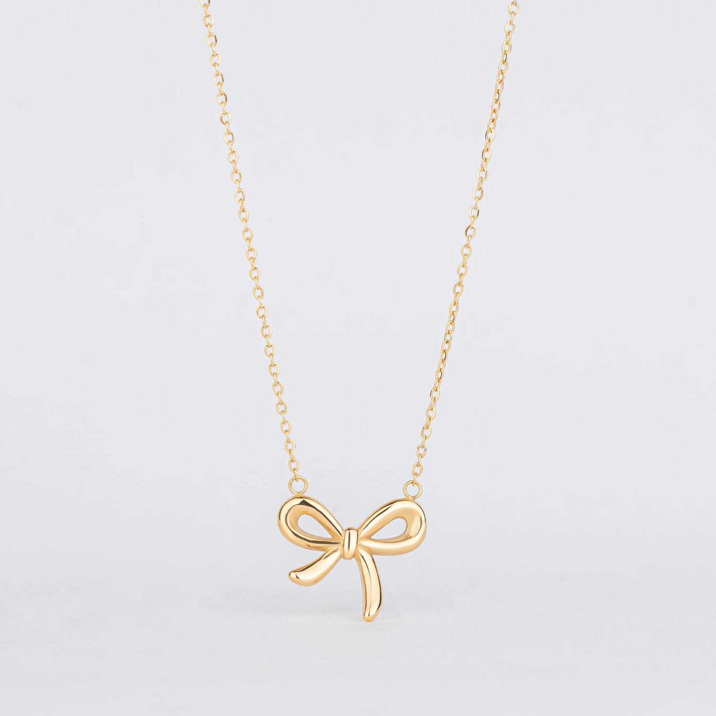 Flirt – 18K Gold Plated Bow Pendant Necklace