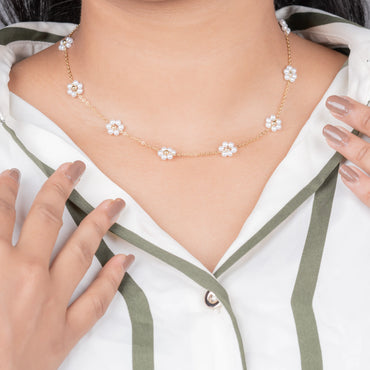 Petalpop – 18K Gold Plated Necklace with Pearl Cluster Charms
