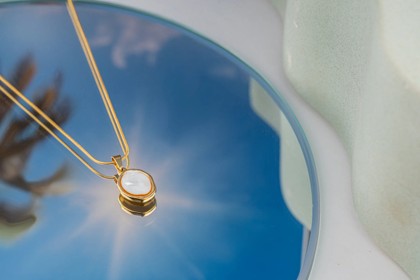Solace – 18K Gold Plated Necklace with MOP Pendant