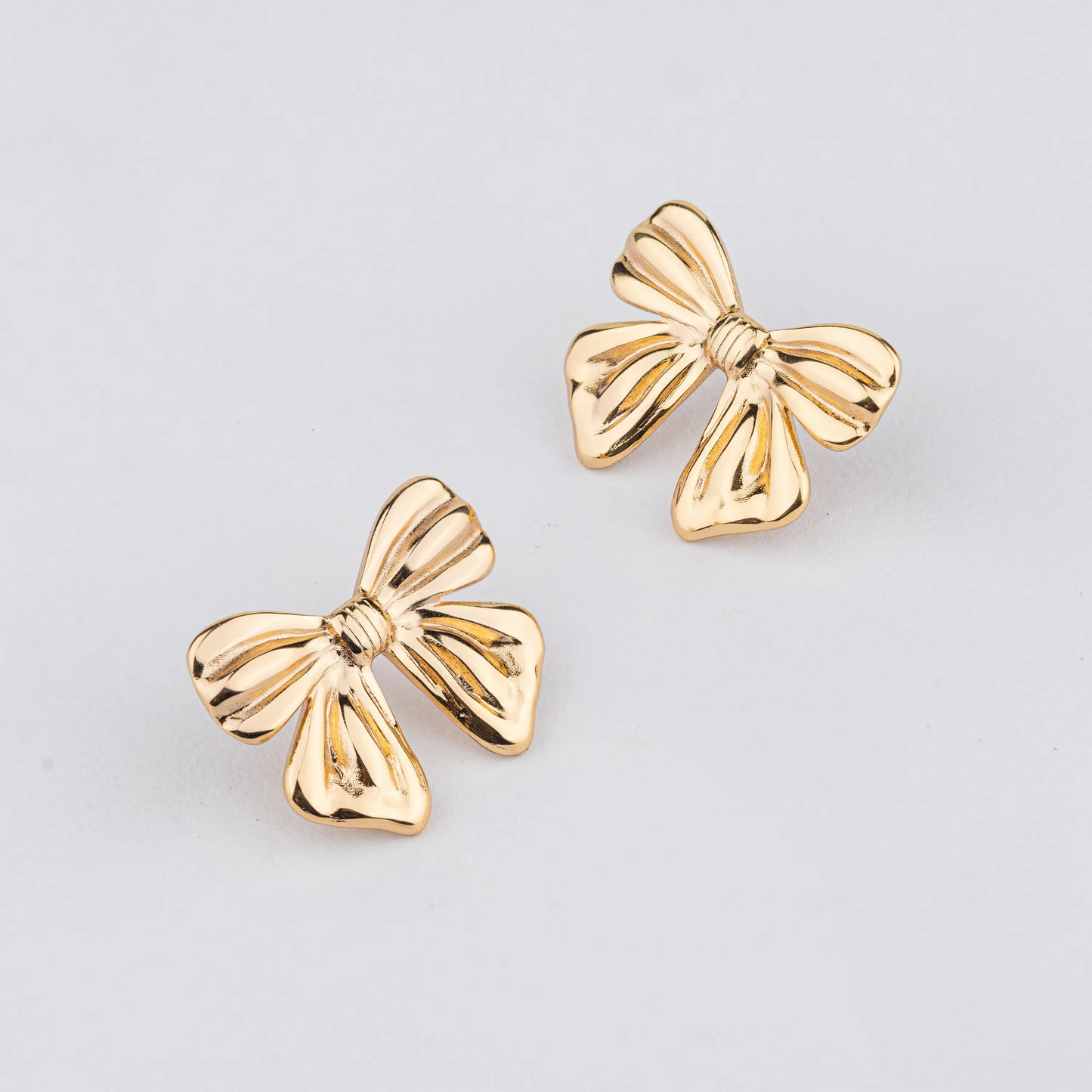 Twinkle – 18K Gold Plated Bow Stud Earrings