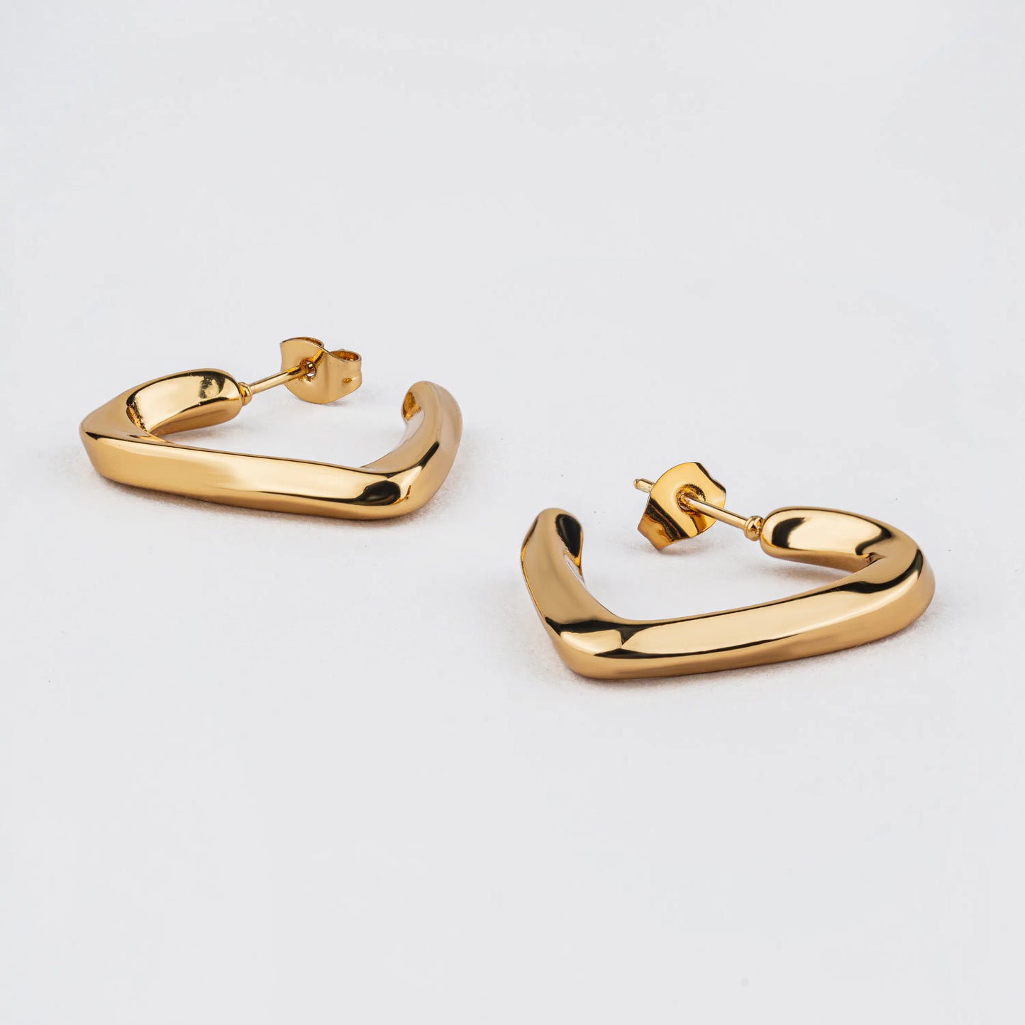 Sway – Sculptural V 18K Gold Plated Hoop Earrings