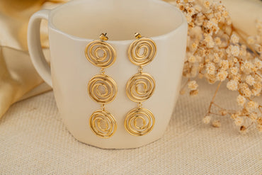 Twist – 18K Gold Plated Spiral Drop Earrings