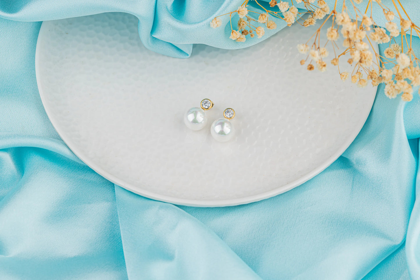 Lume – 18K Gold Plated Pearl & CZ Stud Earrings