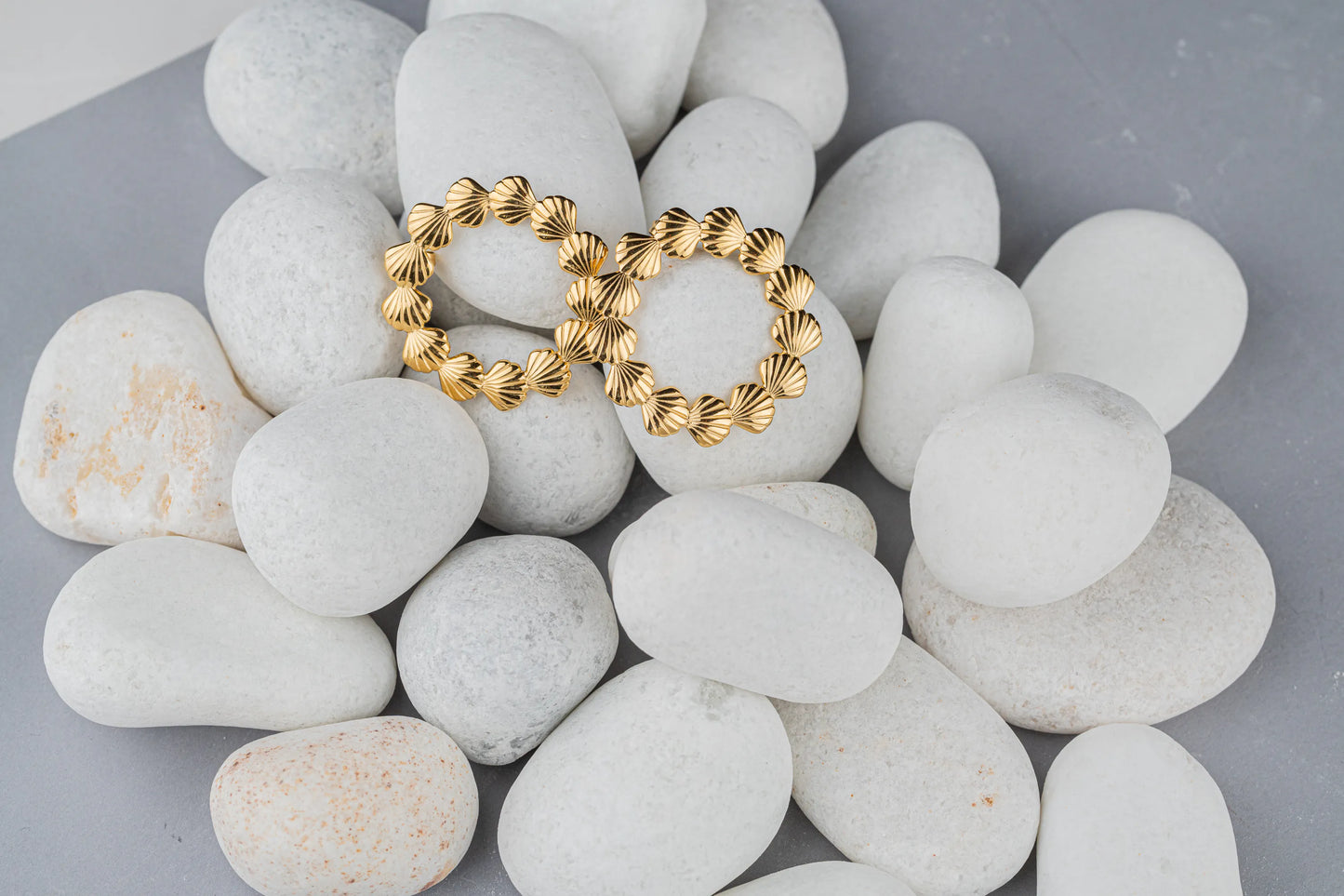 Sea Loop – 18K Gold Plated Shell Motif Hoop Earrings