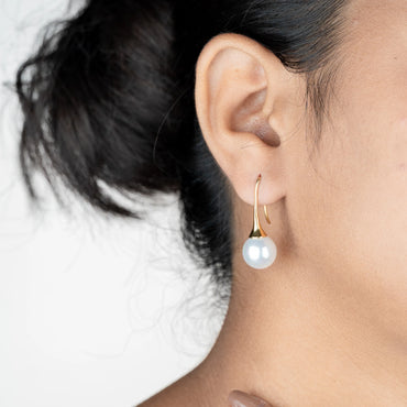 Blyss – 18K Gold Plated Pearl Drop Earrings